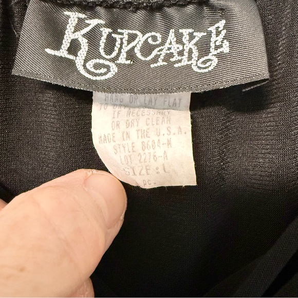 Kupcake Black Dress with Ruched Sleeves - Picture 6 of 7